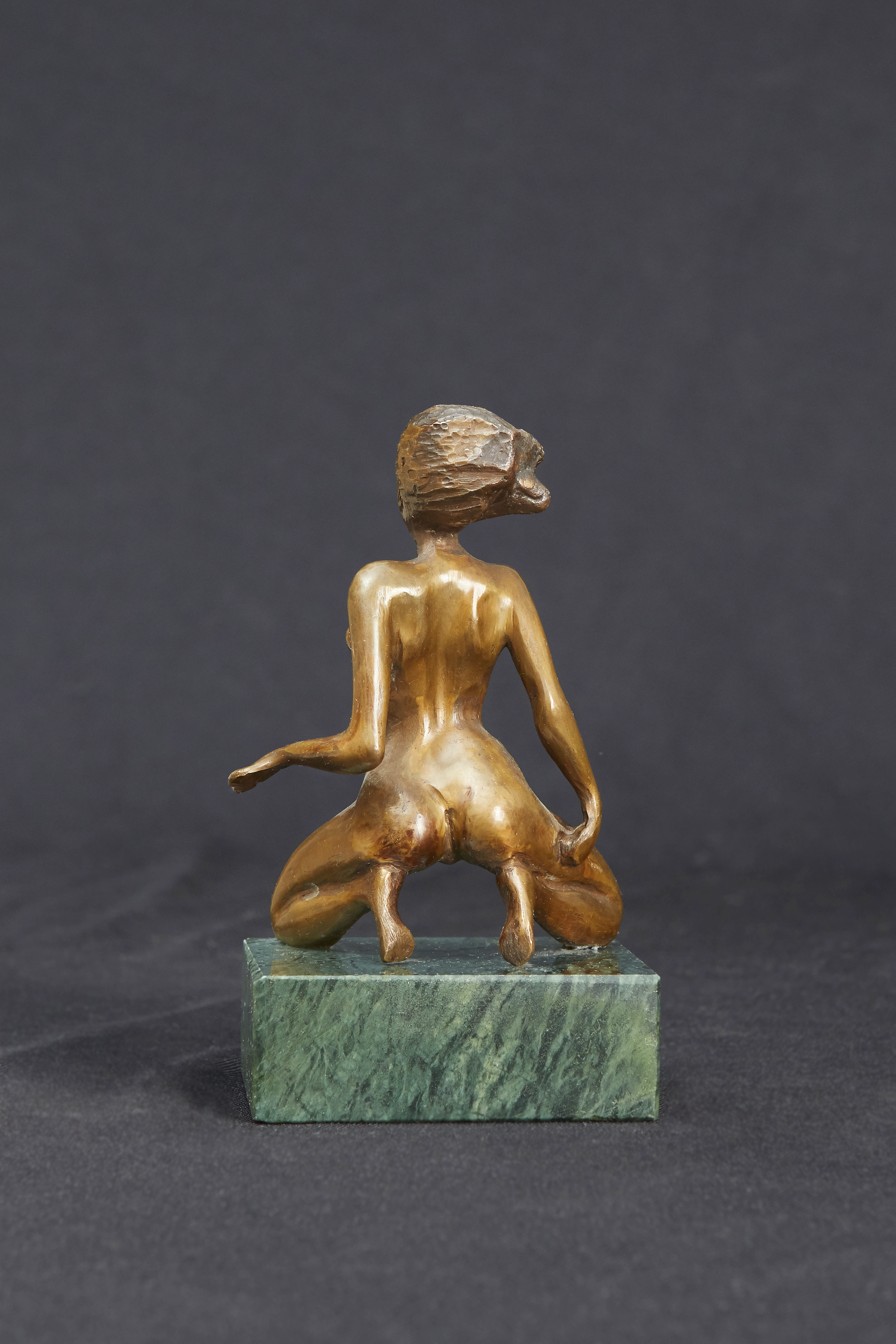 Скульптура Tattoo Rīgā, Tattoo studija, Tattoo salons, pīrsings Latvijā Скульптура Tattoo Rīgā, Tattoo studija, Tattoo salons, pīrsings Latvijā