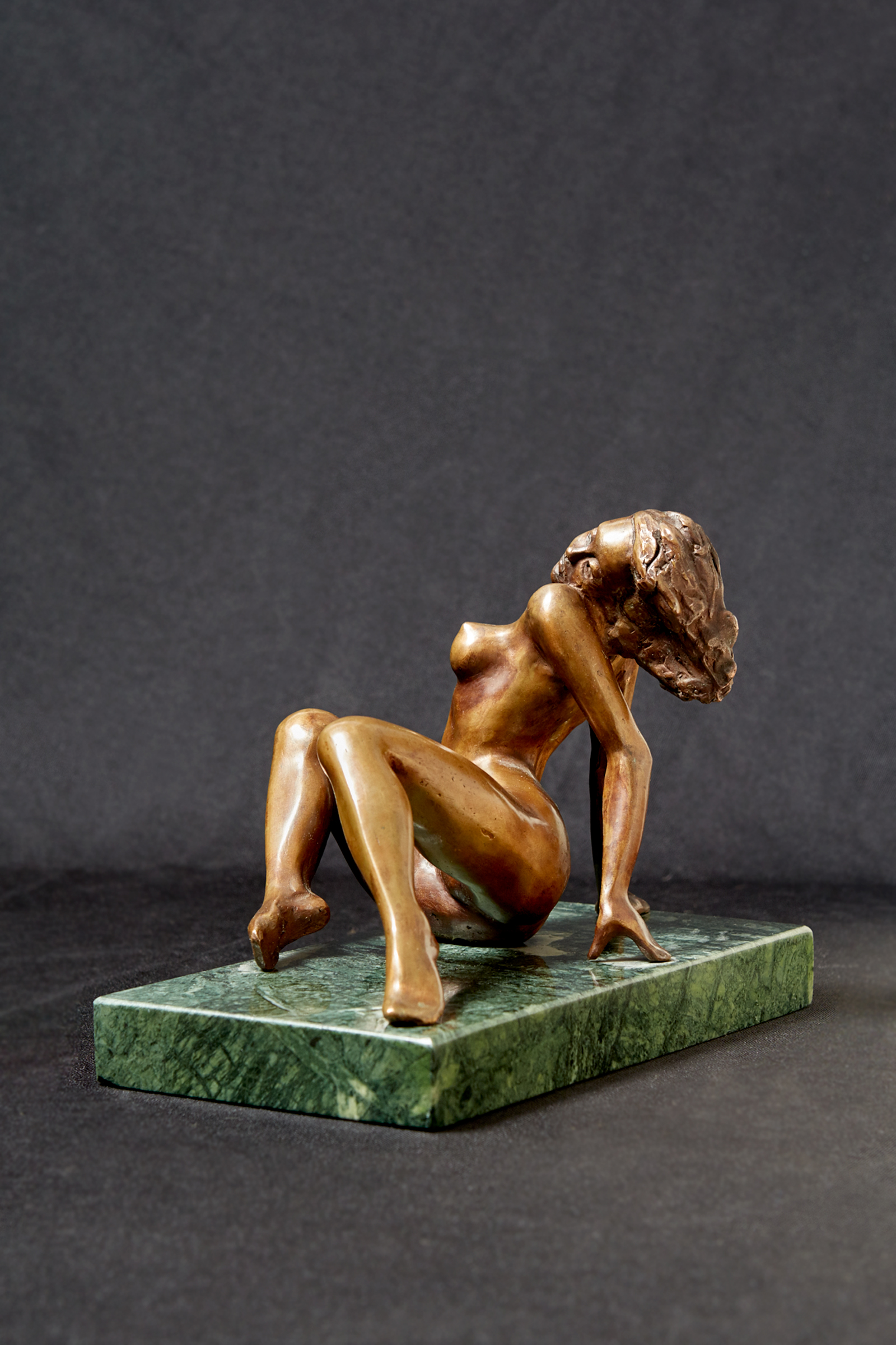 Скульптура Tattoo Rīgā, Tattoo studija, Tattoo salons, pīrsings Latvijā Скульптура Tattoo Rīgā, Tattoo studija, Tattoo salons, pīrsings Latvijā