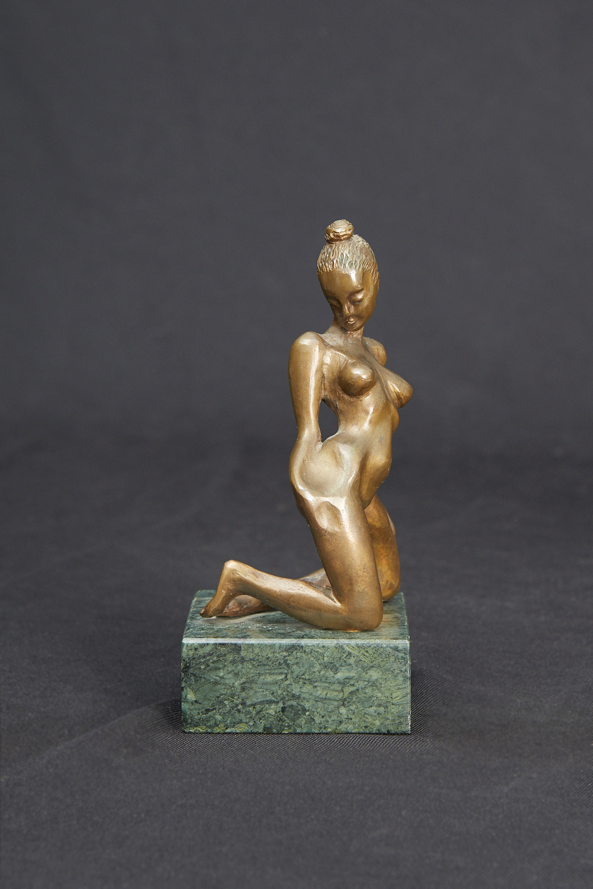 Скульптура Tattoo Rīgā, Tattoo studija, Tattoo salons, pīrsings Latvijā Скульптура Tattoo Rīgā, Tattoo studija, Tattoo salons, pīrsings Latvijā